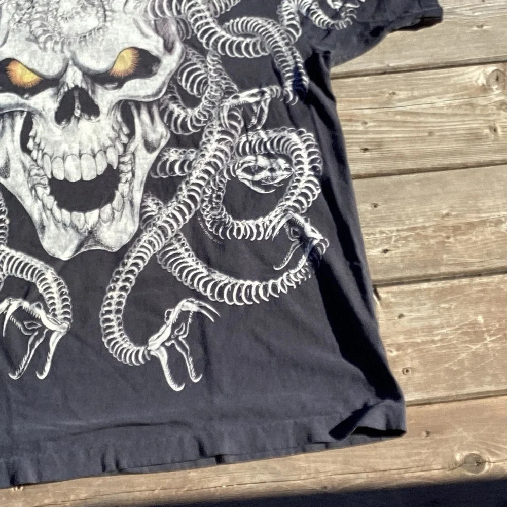 1993 Liquid Blue Mens Graphic Tee XL Cotton Vintage - Picture 4 of 16